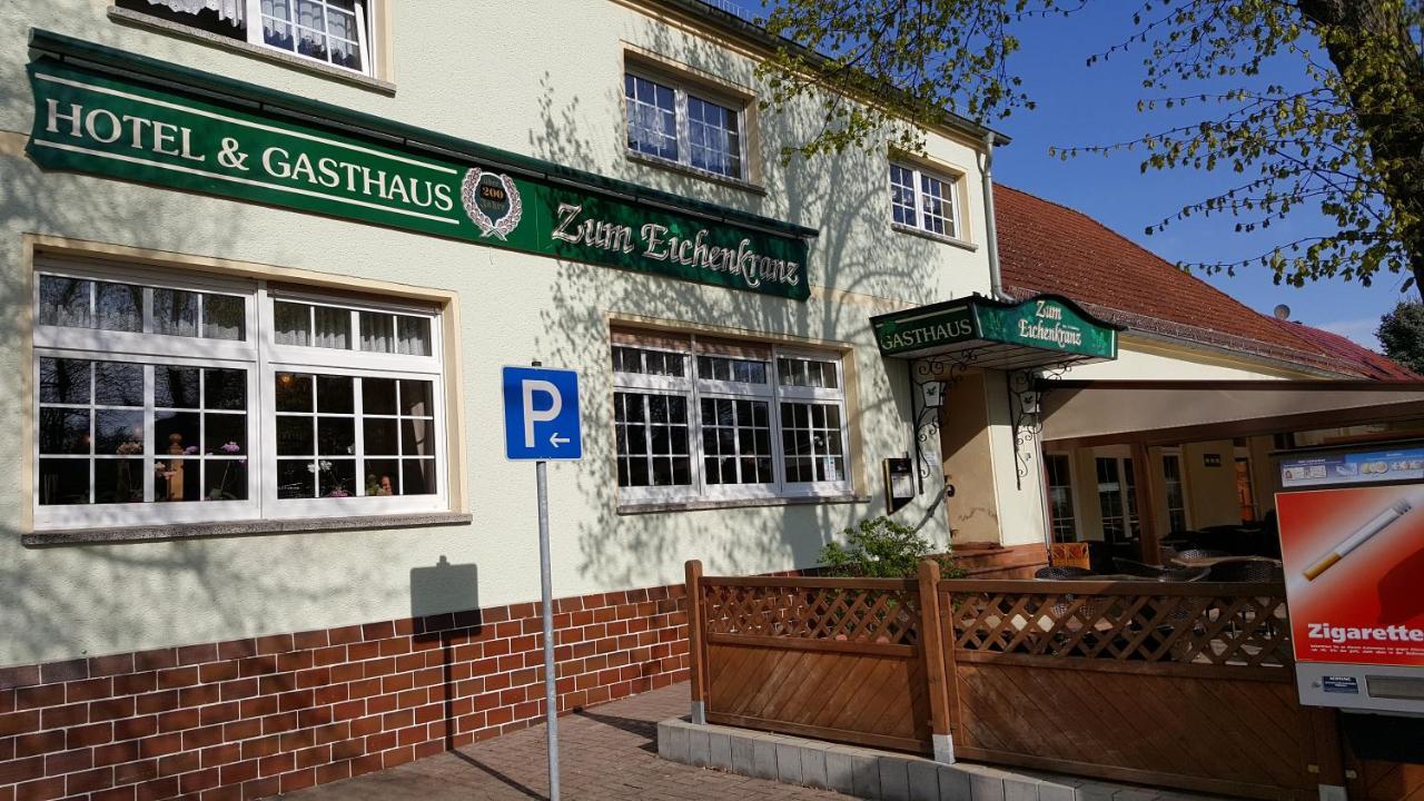 Hotel & Gasthaus Zum Eichenkranz Luckenwalde Exteriör bild