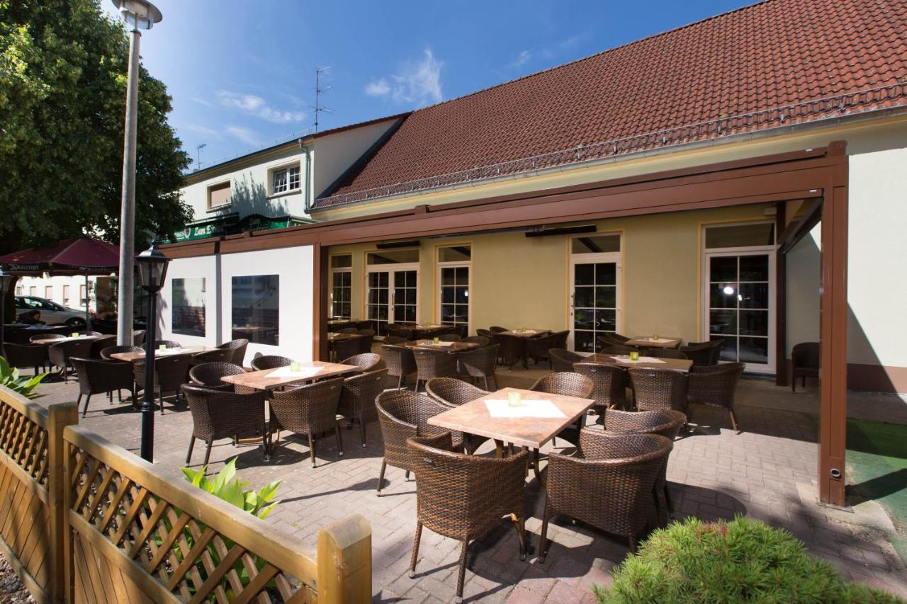 Hotel & Gasthaus Zum Eichenkranz Luckenwalde Exteriör bild