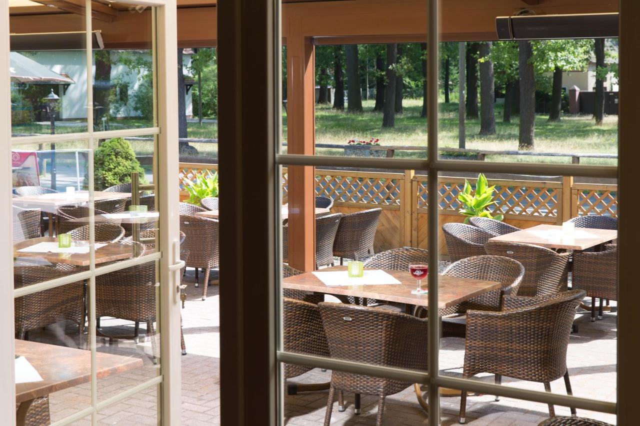 Hotel & Gasthaus Zum Eichenkranz Luckenwalde Exteriör bild